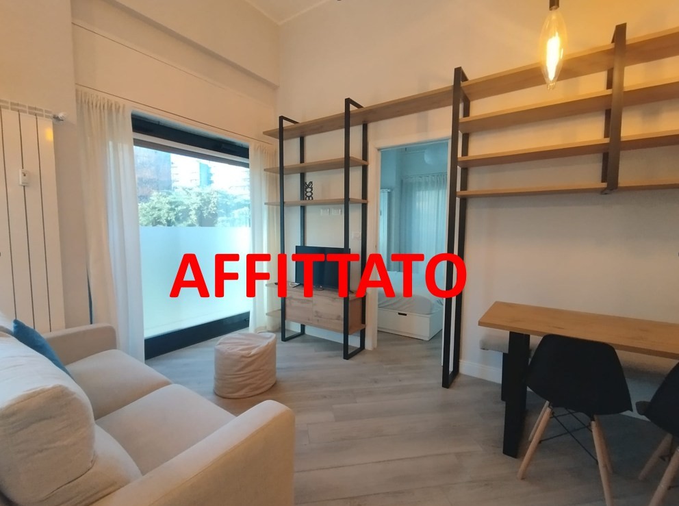 Affittasi bilocale finemente ristrutturato e arredato in zona Melchiorre Gioia